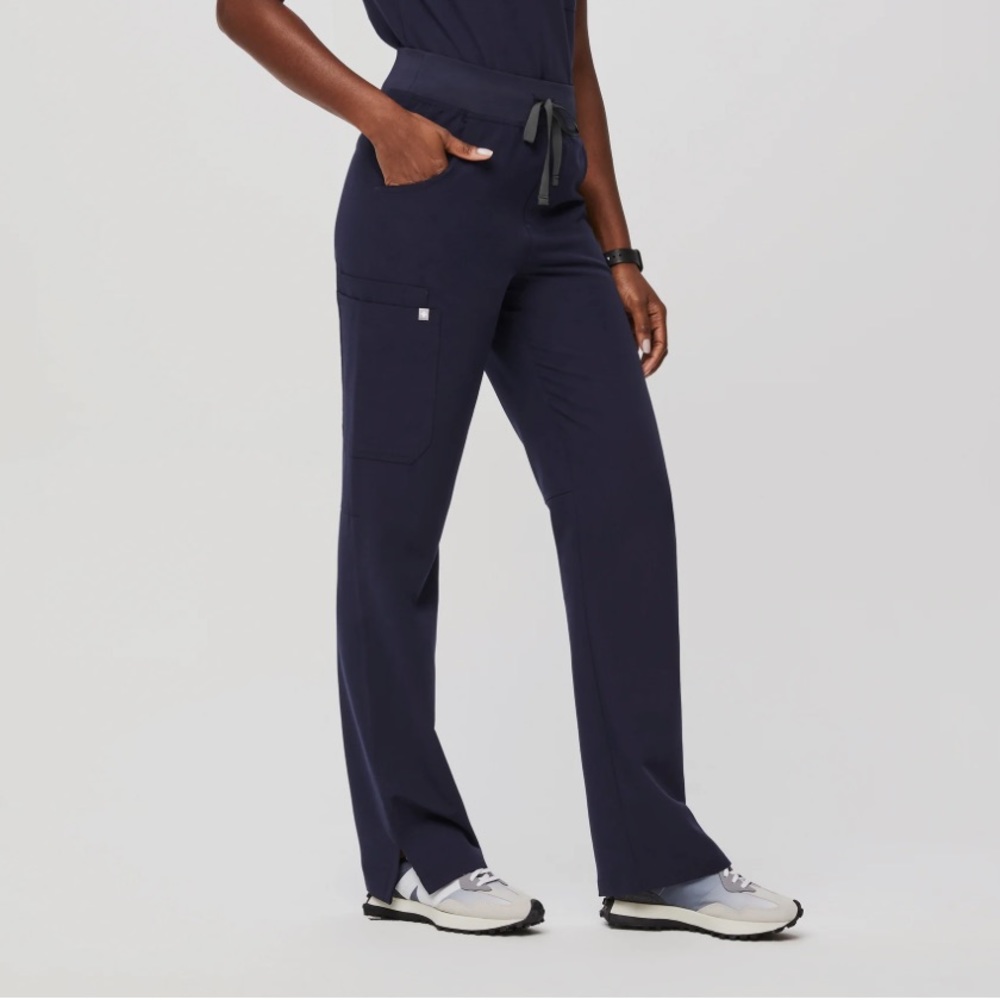 Figs scrubs navy kade high waisted petite small